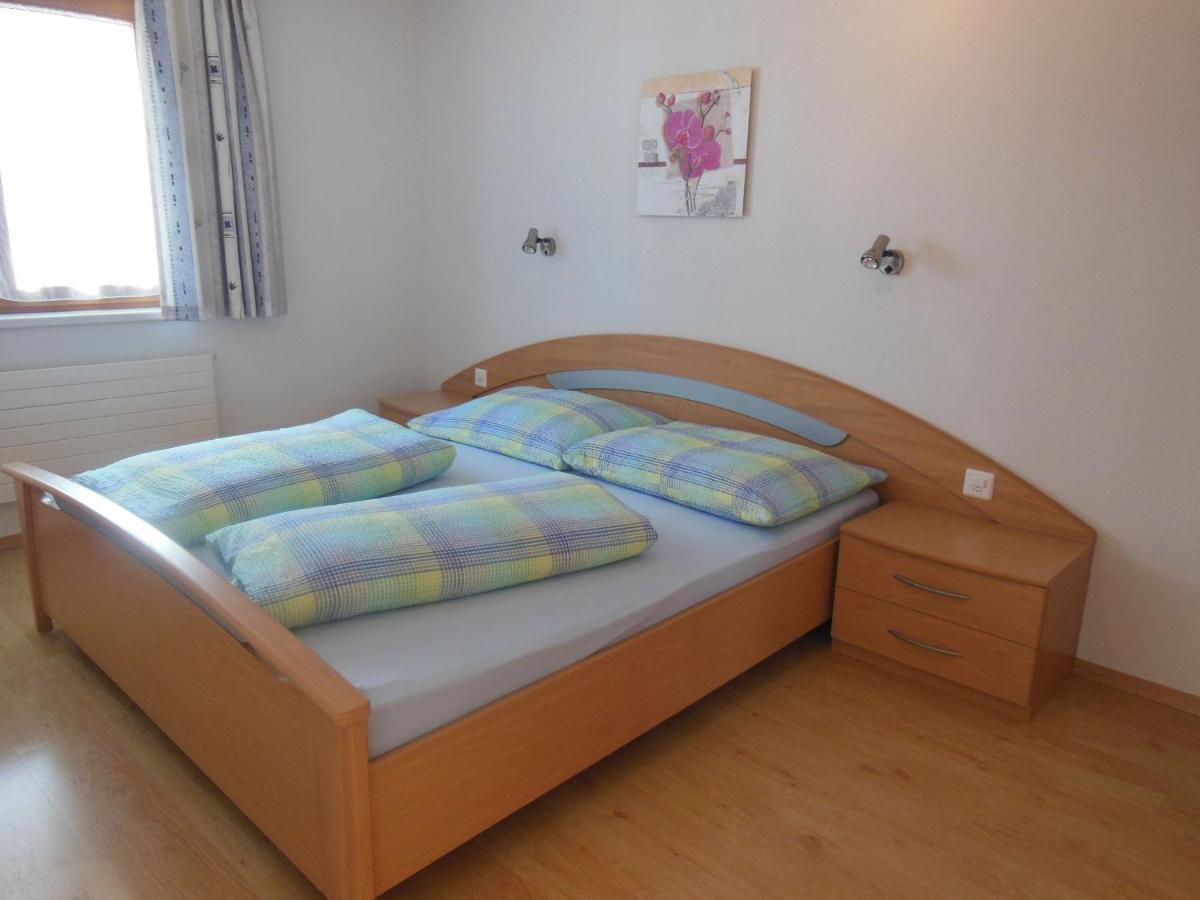 Haus Viola Apartment ซัมเนาน์ ภายนอก รูปภาพ